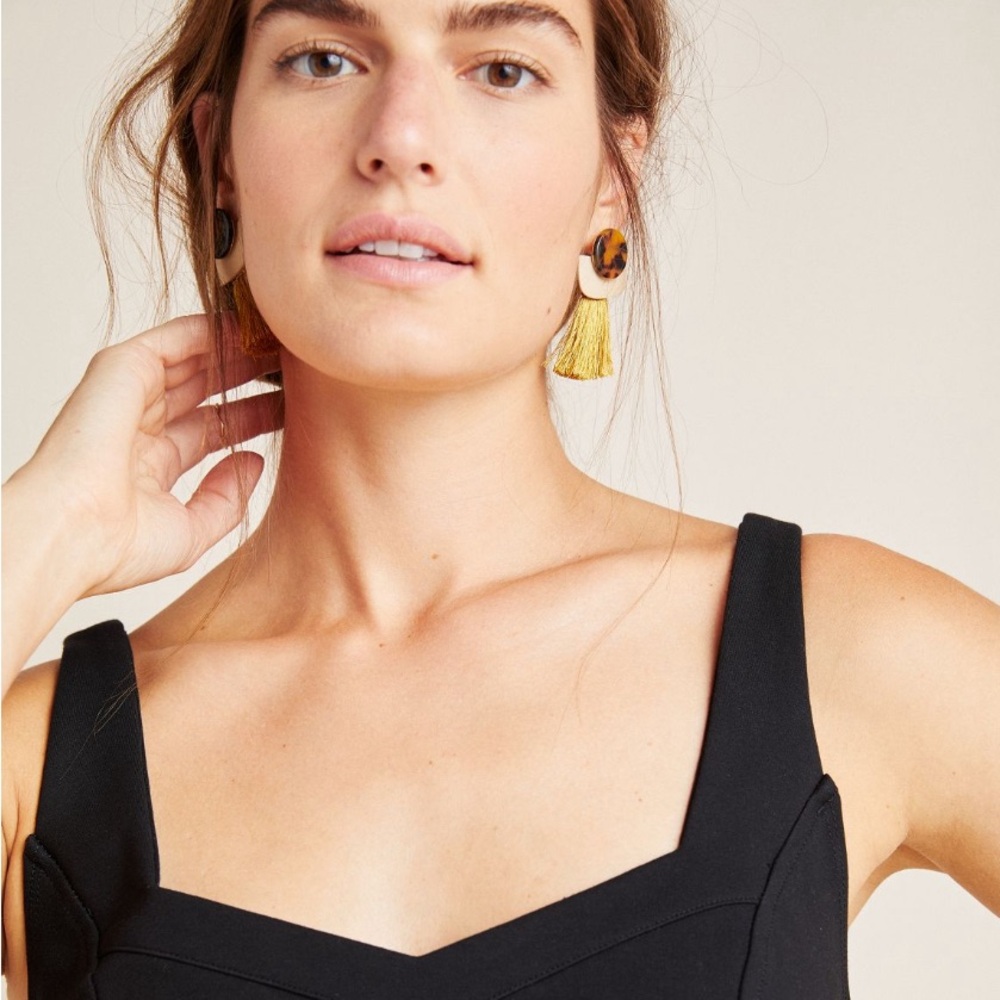 Anthropologie Kyla Tank with sweetheart neck in black (Size M)